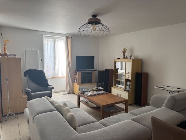 Maison à vendre à Ste hermine, 95 m², 4 pièces – photo 2 sur 10