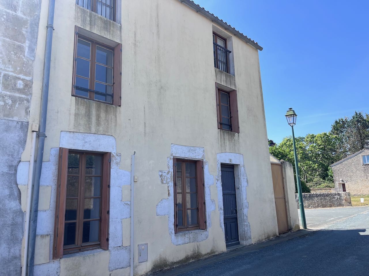 Maison à vendre à Saint-jean-d hermine, 15,27 m², 5 pièces – photo 1 sur 13