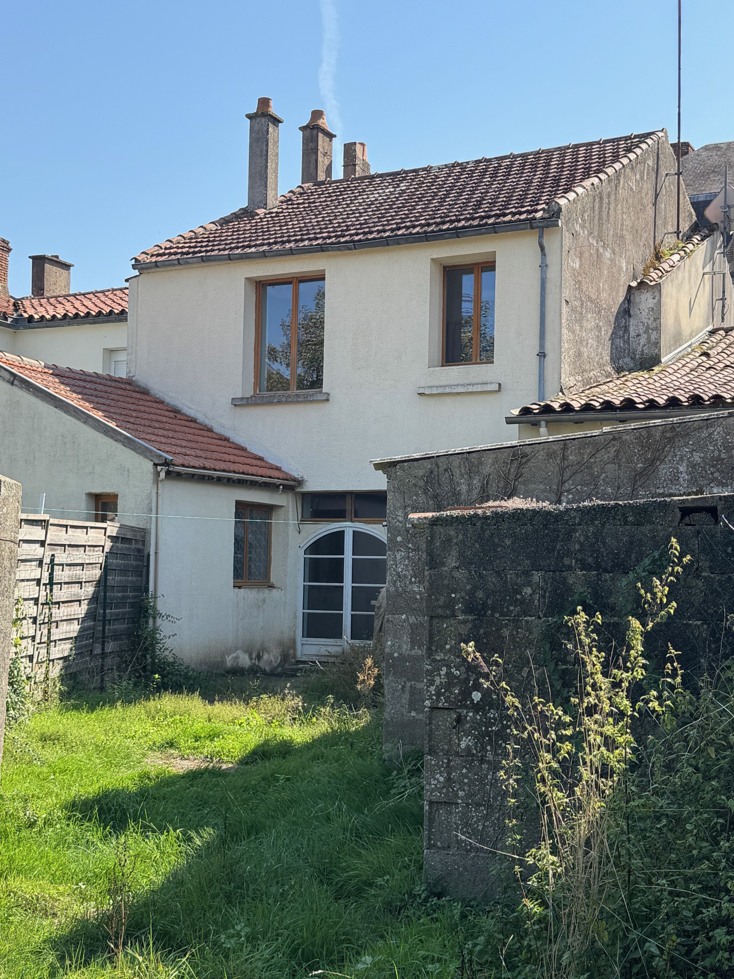 Maison à vendre à Saint-jean-d hermine, 92 m², 4 pièces – photo 1 sur 10