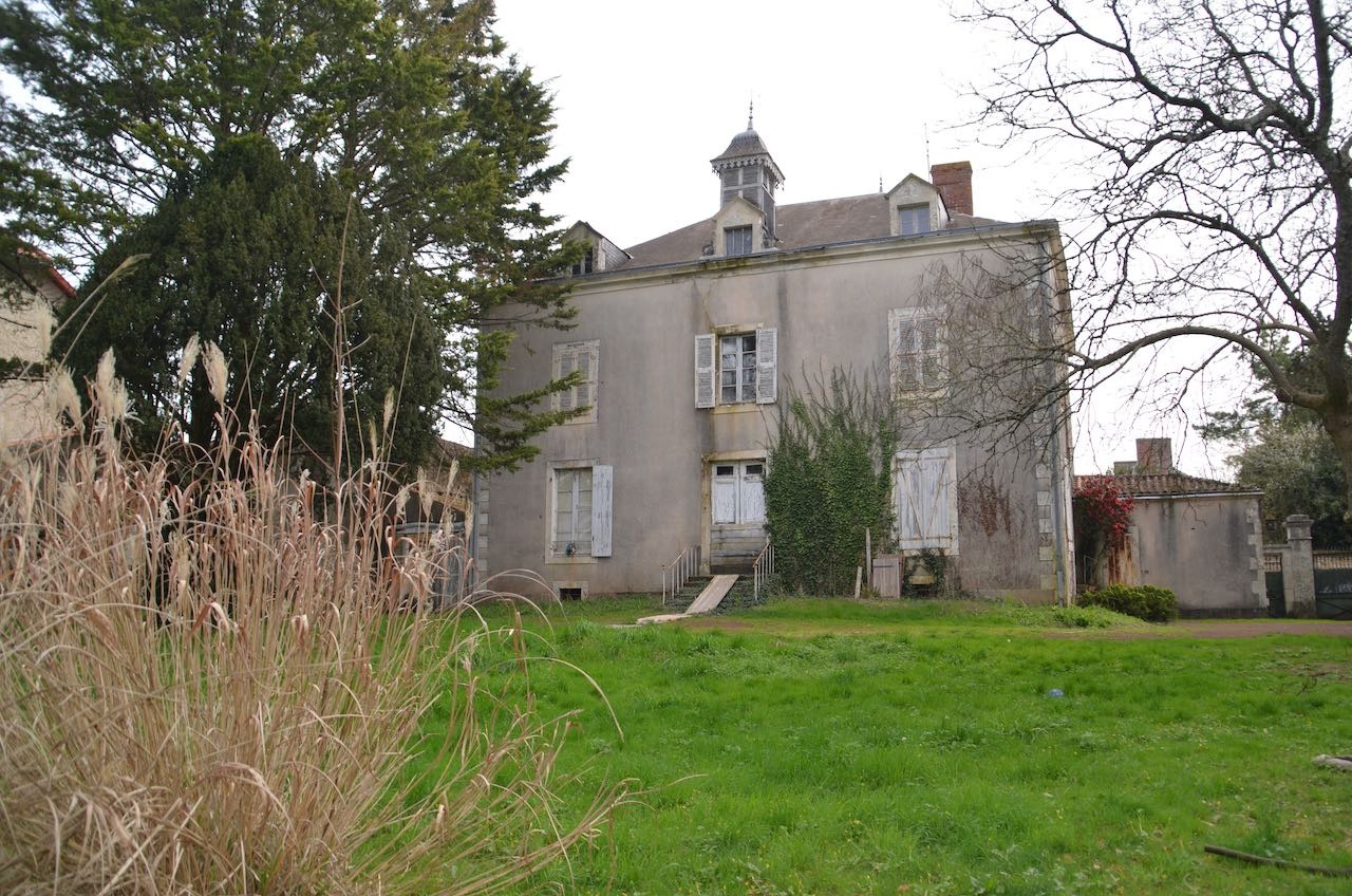 Maison de caractère XIX à réhabiliter — photo 1