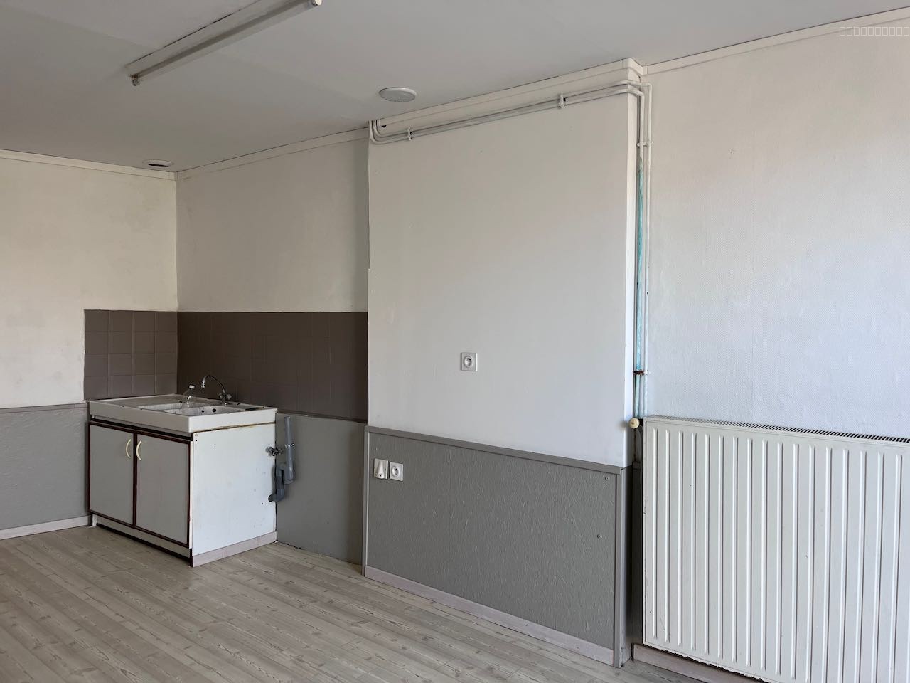 Maison à vendre à Saint-jean-d hermine, 15,27 m², 5 pièces – photo 3 sur 13