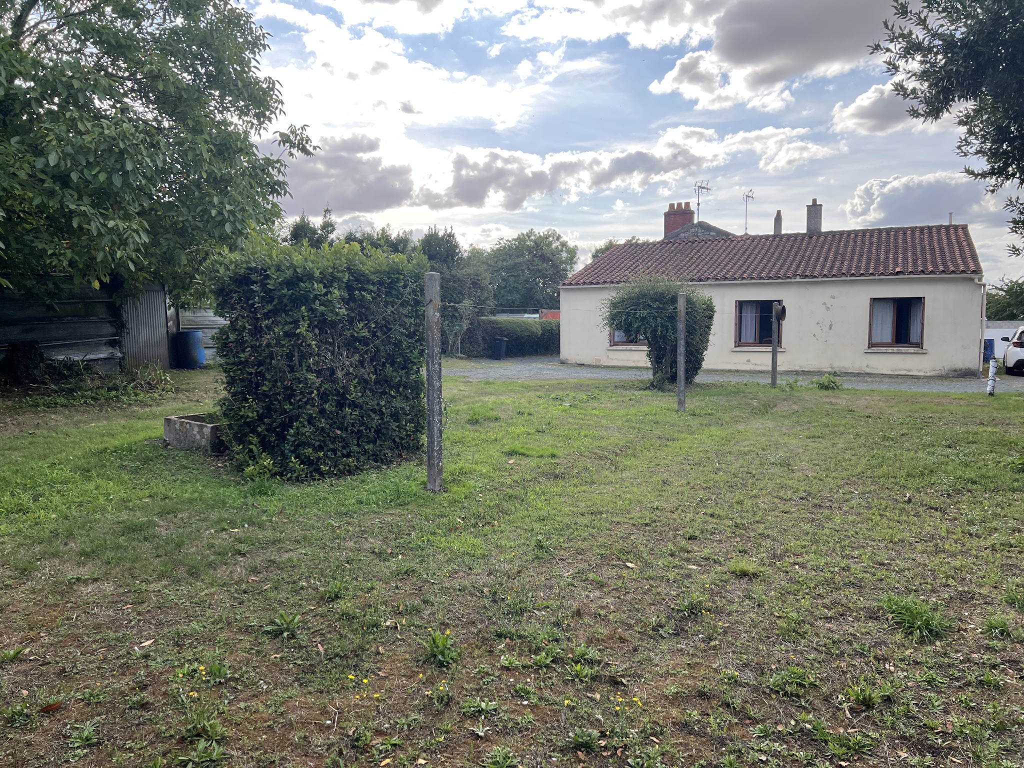 Maison à vendre à Saint-jean-d hermine, 22,41 m², 4 pièces – photo 1 sur 16