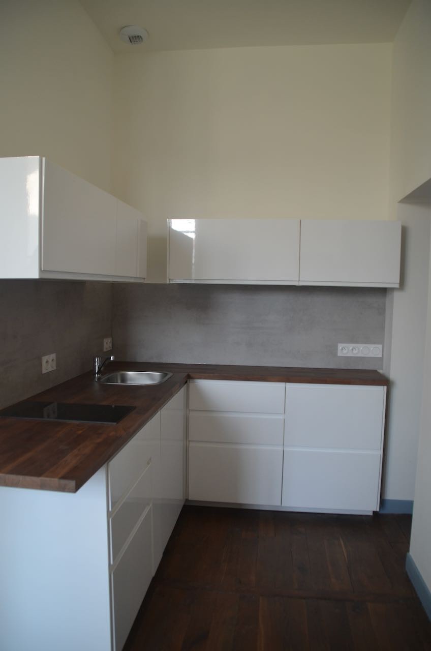Studio à louer à Ste hermine, 385 m², 1 pièce – photo 1 sur 4