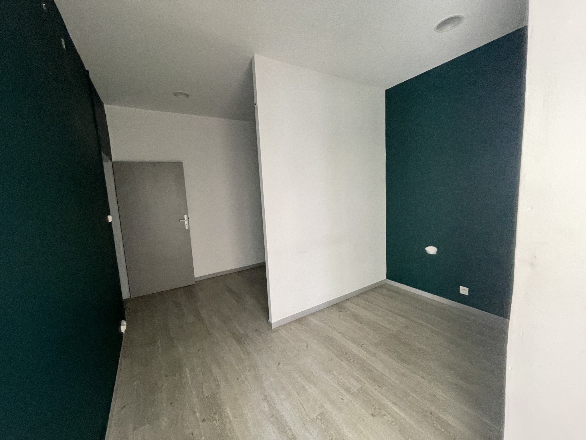 Local commercial à louer à St andre, 90 m² – photo 3 sur 7