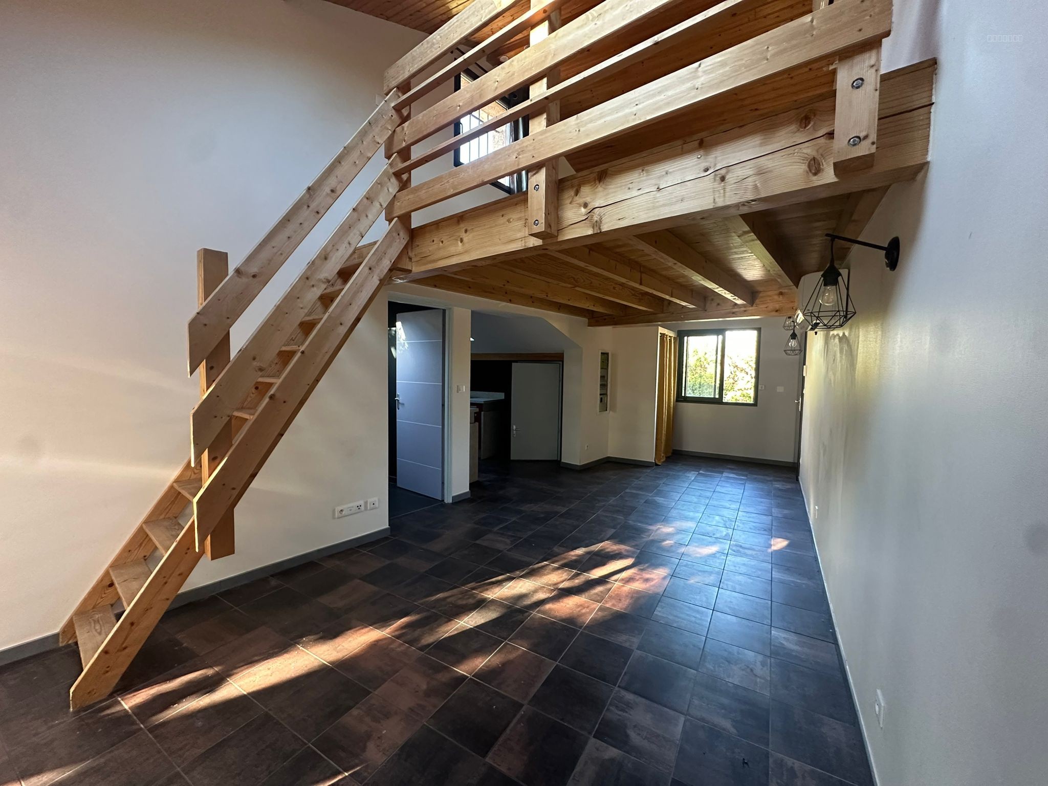 Studio à vendre à Leguevin, 40 m², 1 pièce – photo 1 sur 5