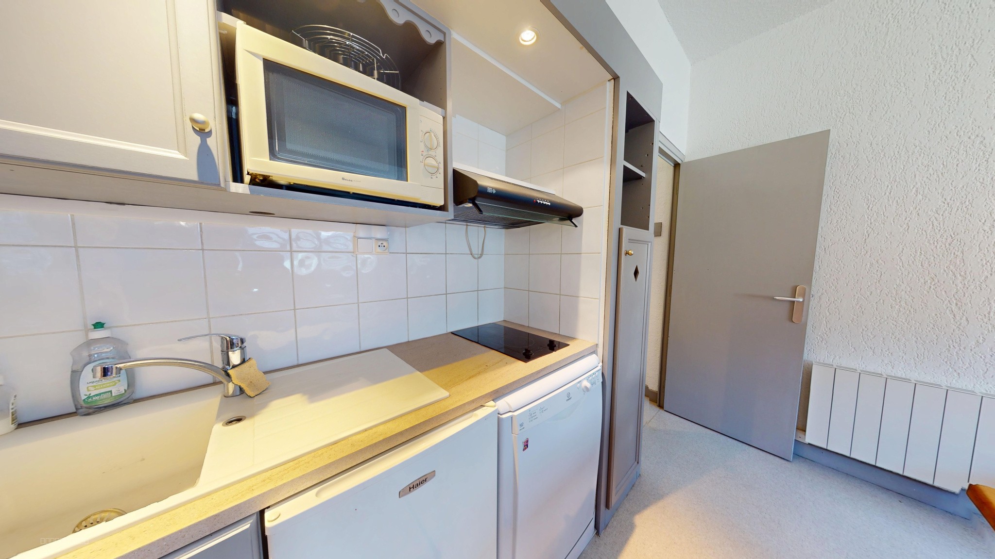 Saint-Lary-Soulan   Studio 24.49 m2 + Terrasse   Prestations Haut de Gamme — photo 4