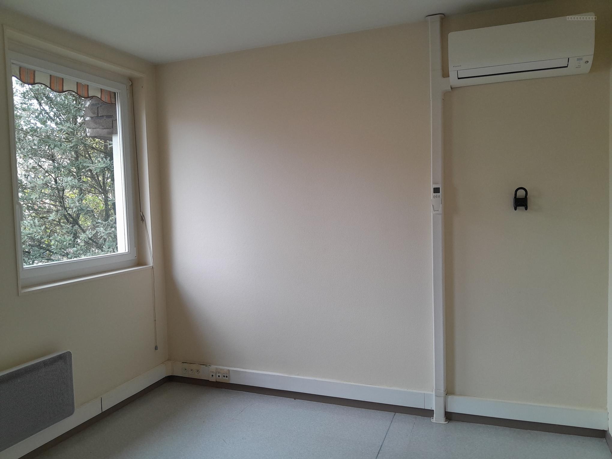 Bien immobilier à louer à Chalon sur saone, 160 m² – photo 3 sur 13