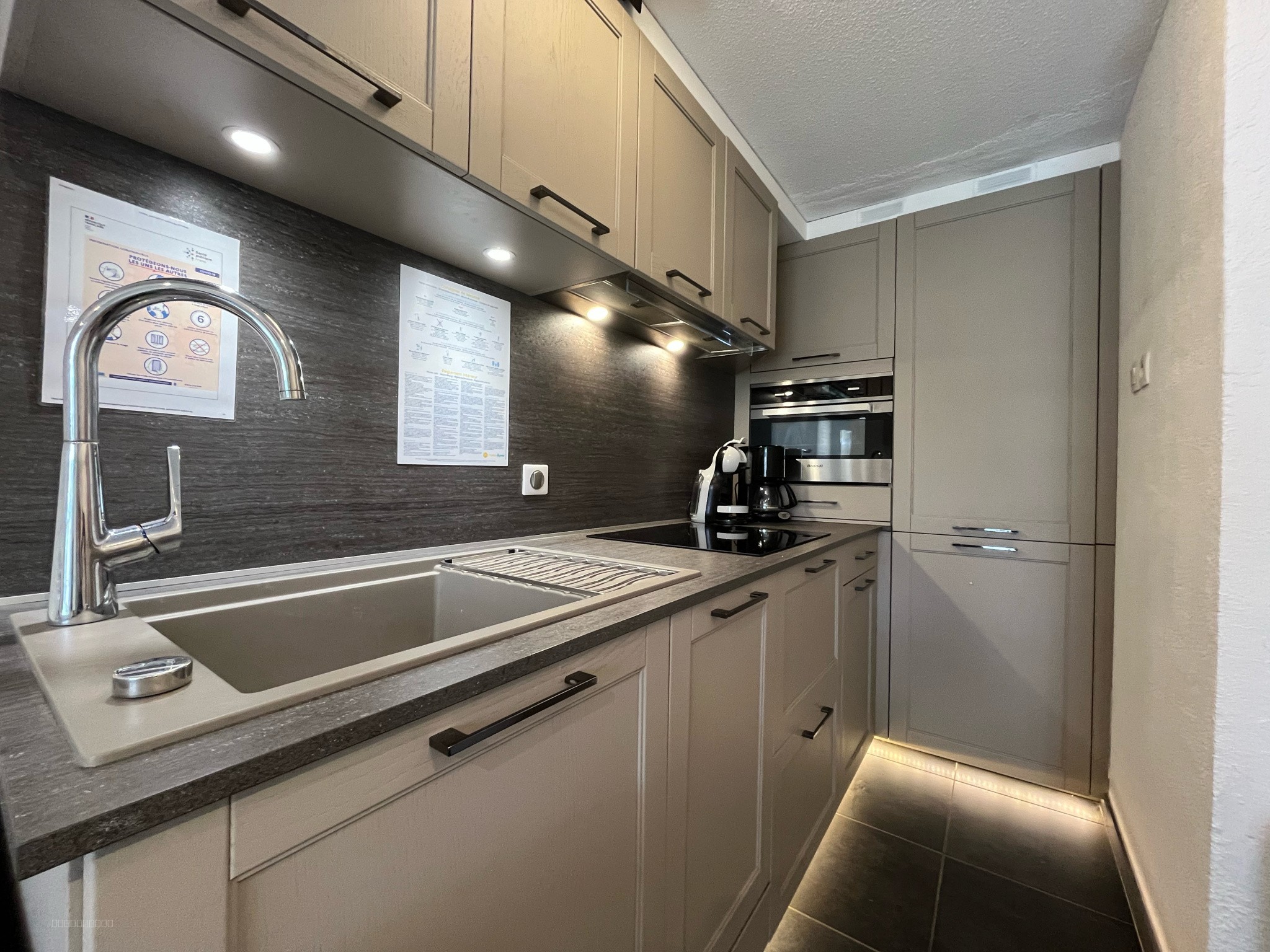 Maison à vendre à Frontignan, 33 m², 3 pièces – photo 2 sur 7