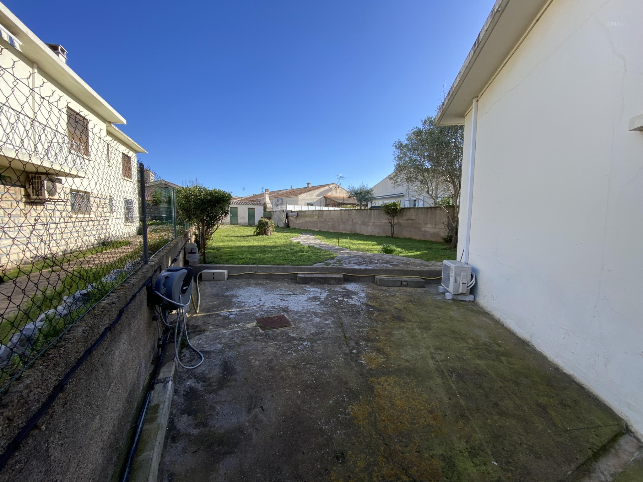 À louer à l’année   Jolie maison meublée T3 avec jardin au cœur de Frontignan — photo 5