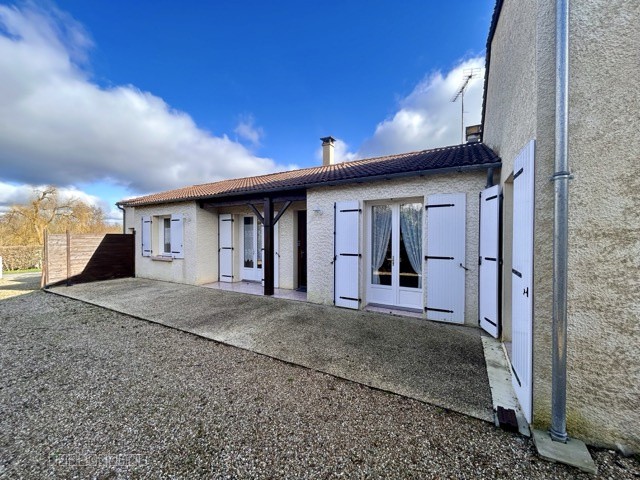 Maison à vendre à Le vanneau irleau, 2 915 m², 9 pièces – photo 2 sur 6