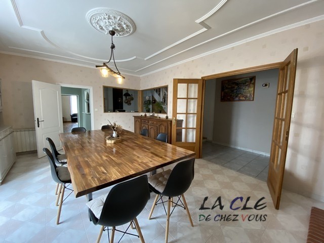 Maison à vendre à St pierre le vieux, 50 m², 7 pièces – photo 3 sur 11