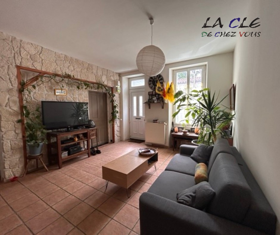 Maison à vendre à Fontenay le comte, 319 m², 6 pièces – photo 2 sur 6