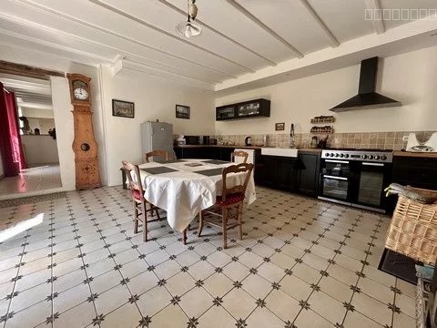 Maison à vendre à Le mazeau, 220 m², 8 pièces – photo 3 sur 10