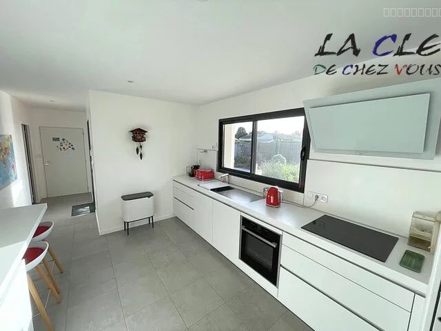 Maison à vendre à Damvix, 128 m², 6 pièces – photo 3 sur 6