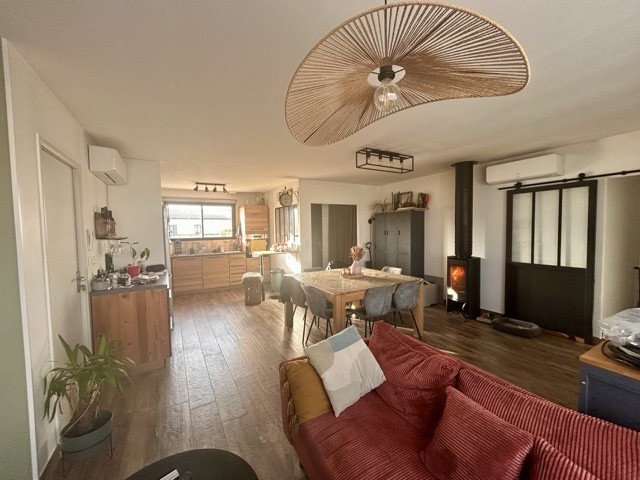 Maison à vendre à Coulon, 652 m², 5 pièces – photo 2 sur 6