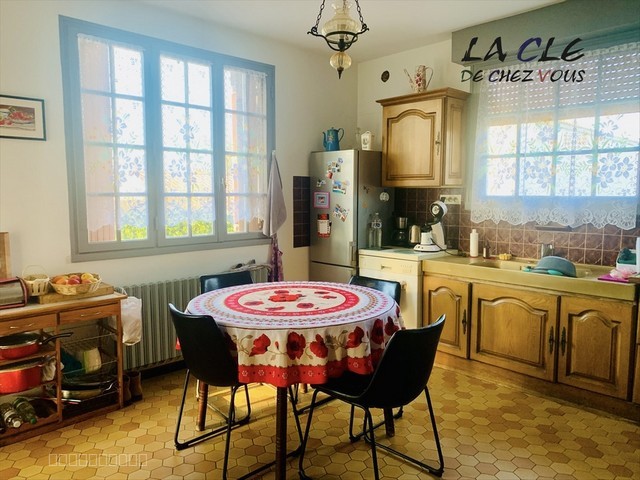 Maison à vendre à Benet, 50 m², 5 pièces – photo 2 sur 6