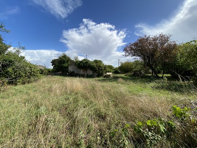 Terrain à vendre à Benet, 961 m² – photo 2 sur 4