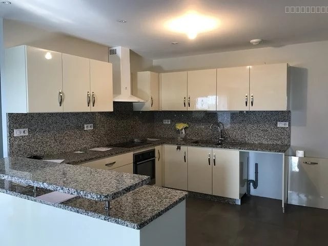 Maison à vendre à St remy, 144 m², 6 pièces – photo 3 sur 8