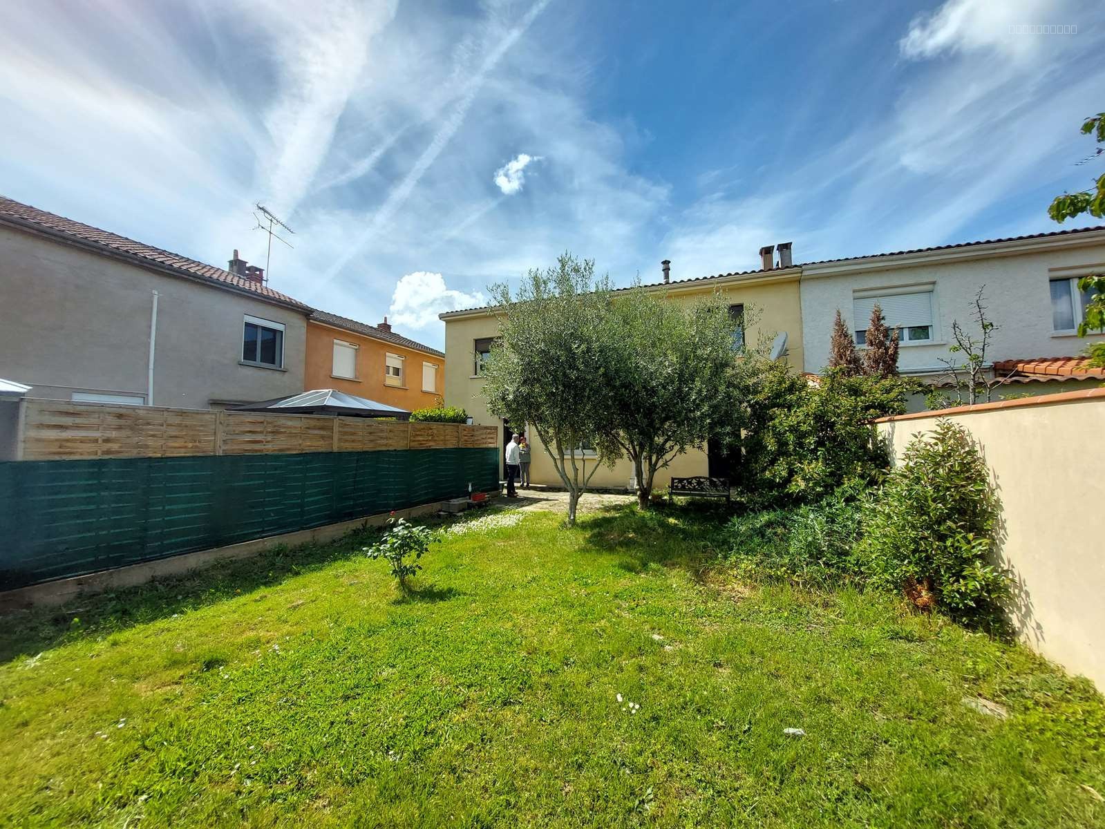Maison familiale en centre ville avec jardin sans vis à vis — photo 3