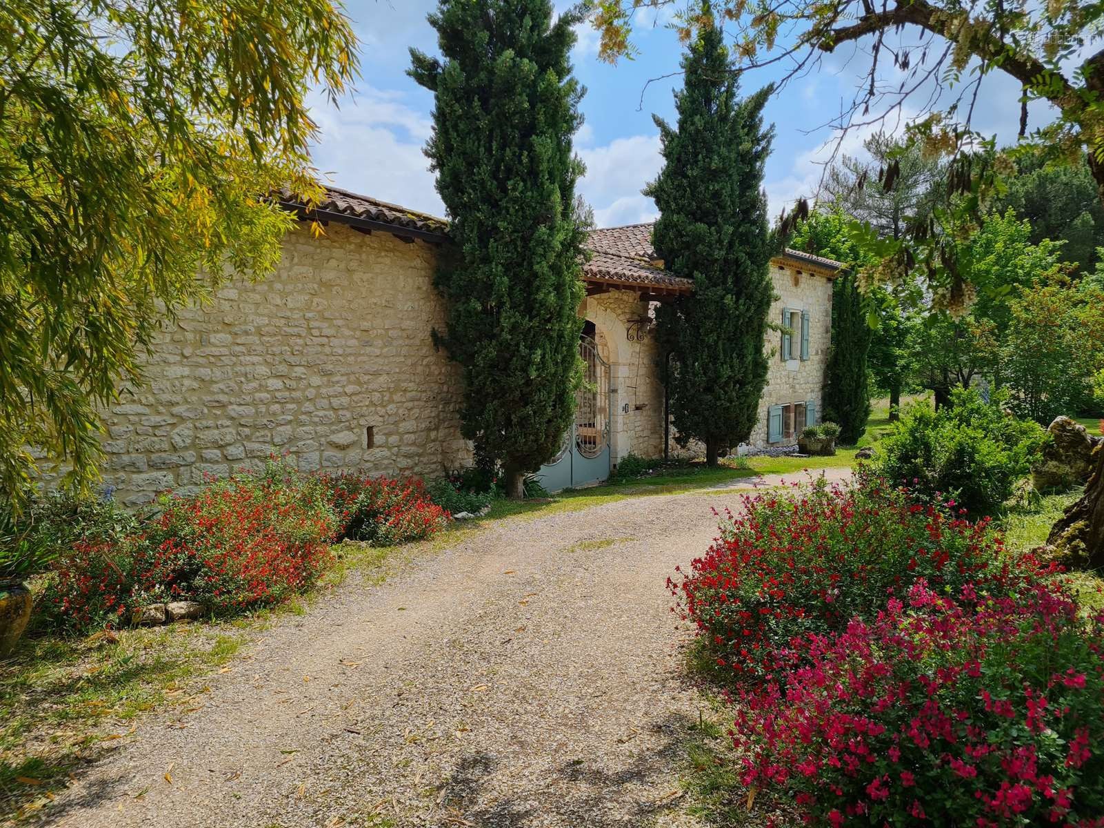 Maison à vendre à Cordes sur ciel, 59 m², 9 pièces – photo 1 sur 15