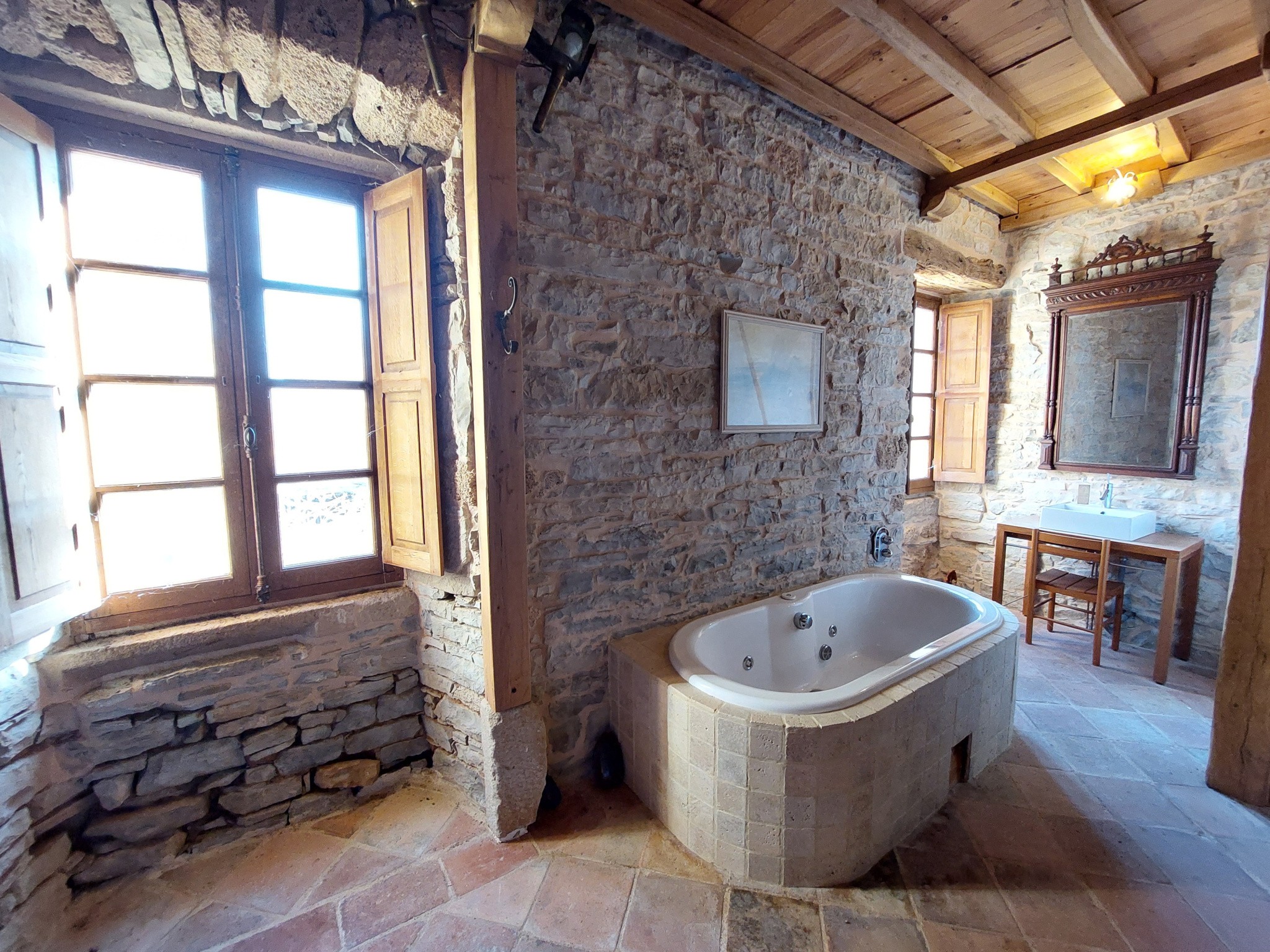 À Vendre Maison en Pierre du XVème siècle de 207 m — photo 12
