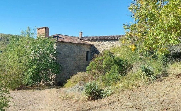 À Vendre Maison en Pierre du XVème siècle de 207 m — photo 6