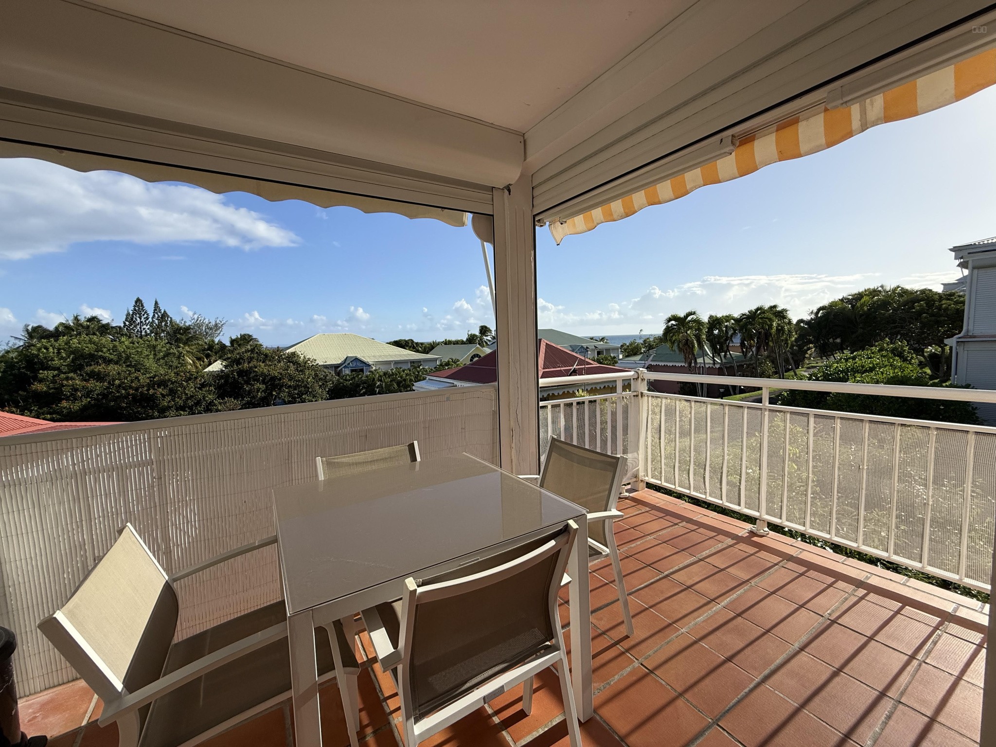 Appartement à vendre à St francois, 32 m², 2 pièces – photo 1 sur 9
