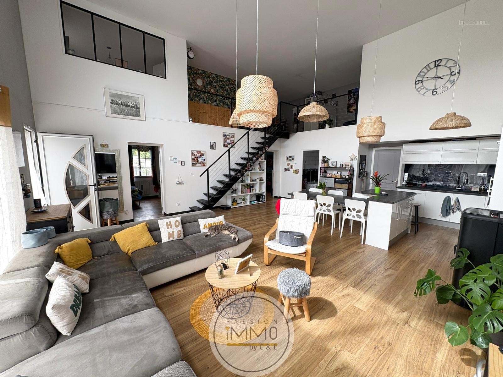 Maison à vendre à Mison, 50 m², 6 pièces – photo 1 sur 5
