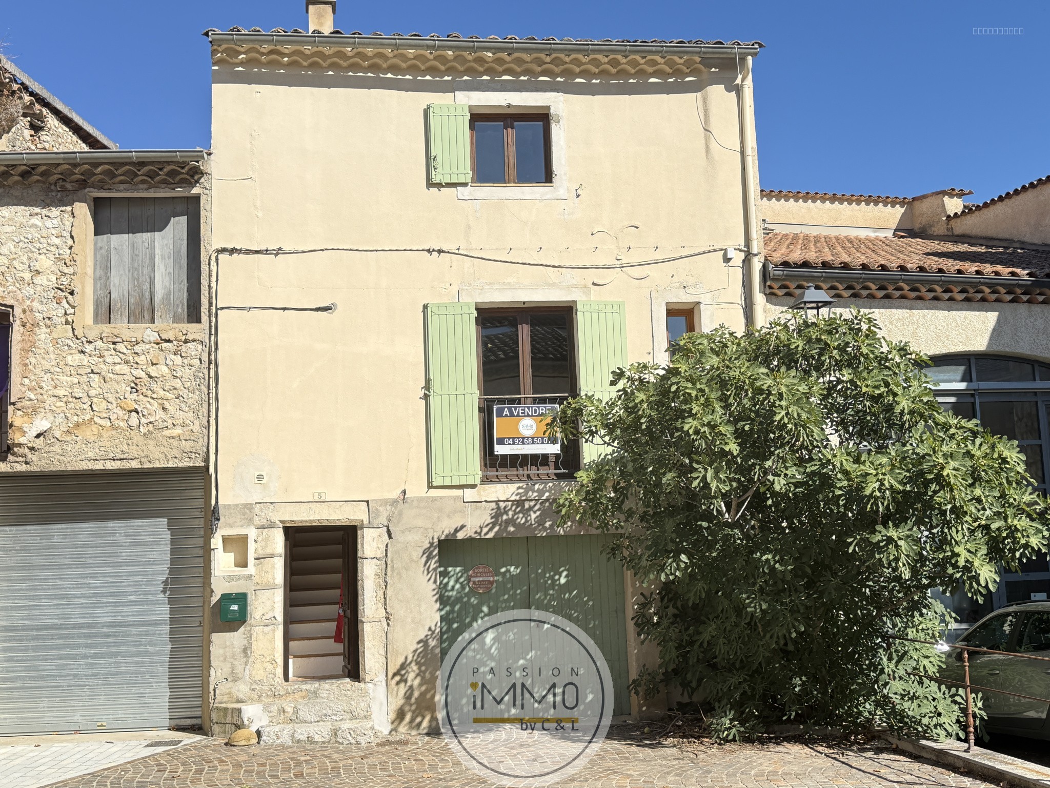 Bien immobilier à vendre à Ribiers, 45 m², 4 pièces – photo 1 sur 6