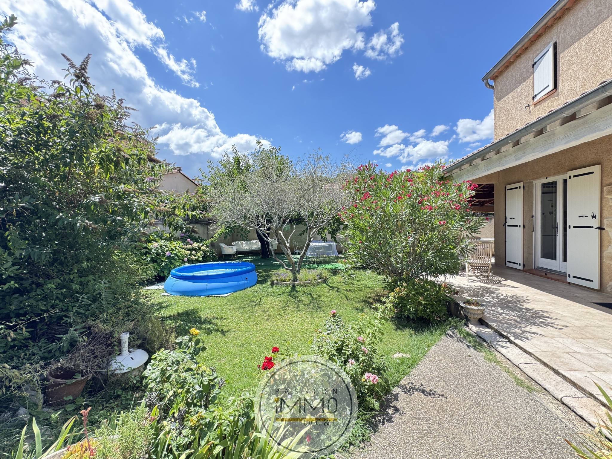 Maison à vendre à Sisteron, 900 m², 4 pièces – photo 1 sur 13