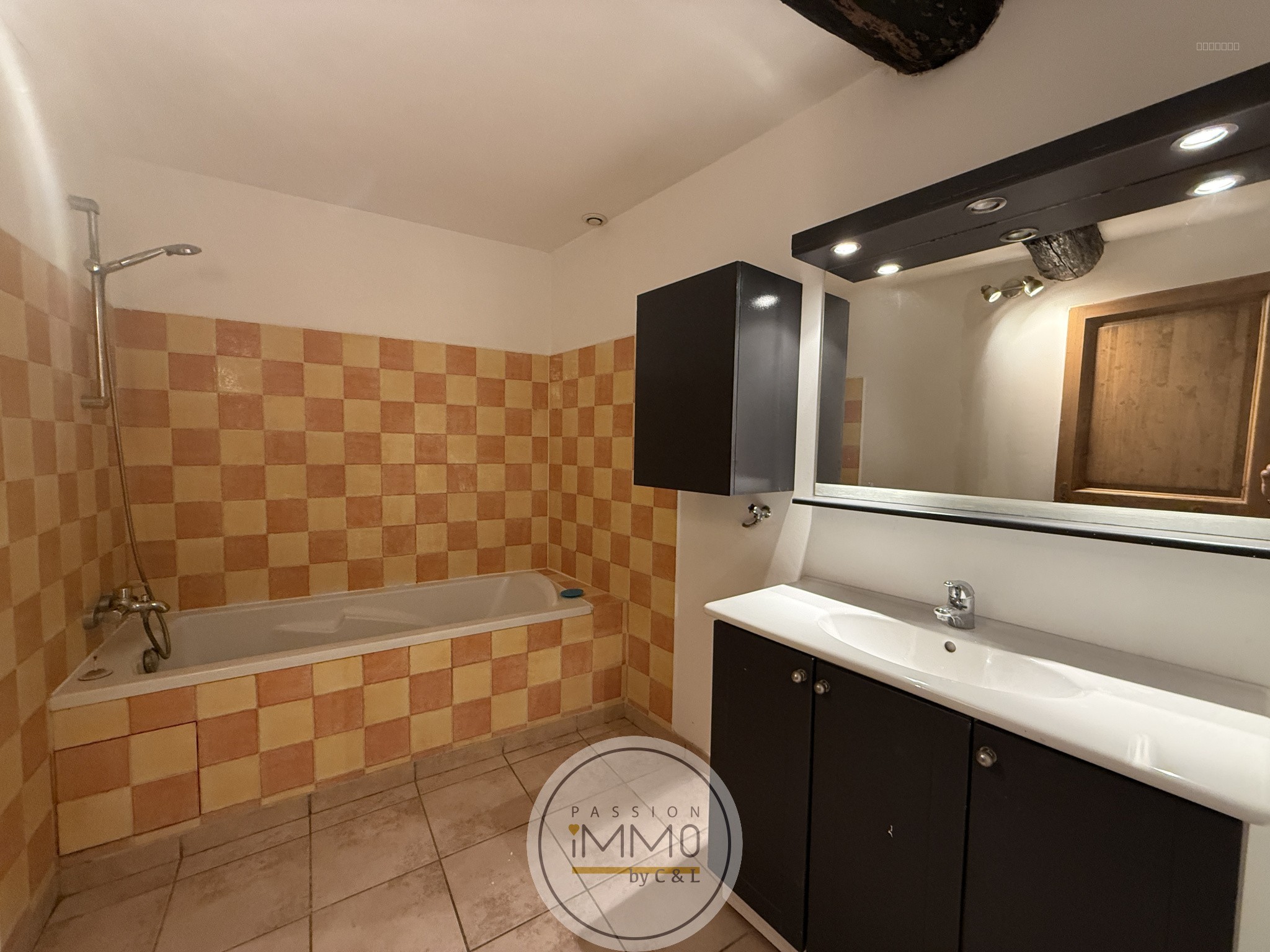Bien immobilier à vendre à Ribiers, 45 m², 4 pièces – photo 3 sur 6