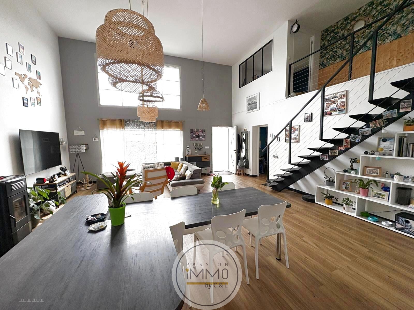 Maison à vendre à Mison, 50 m², 6 pièces – photo 2 sur 5