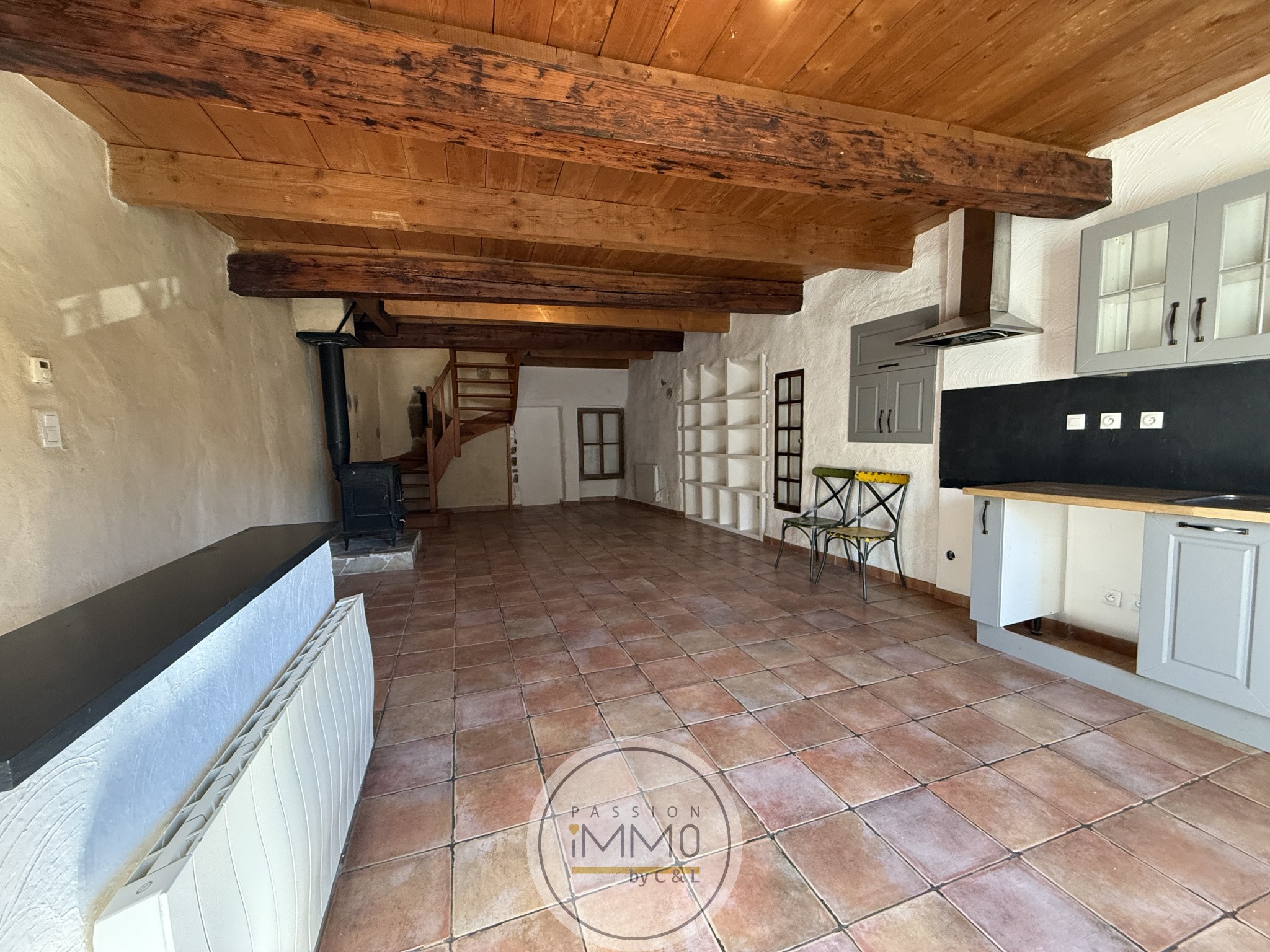 Bien immobilier à vendre à Ribiers, 45 m², 4 pièces – photo 2 sur 6