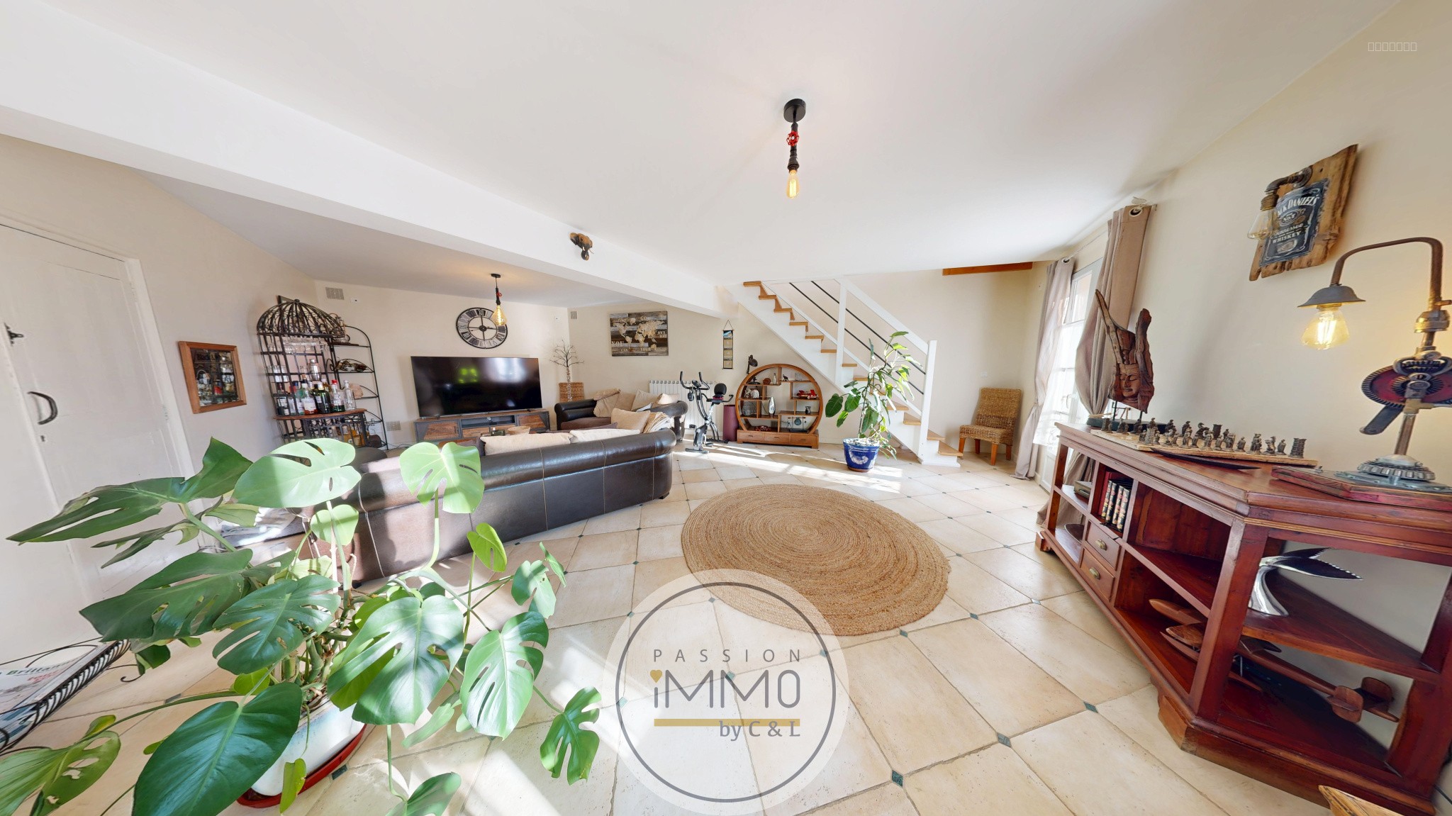 Maison à vendre à La brillanne, 31 m², 9 pièces – photo 1 sur 6