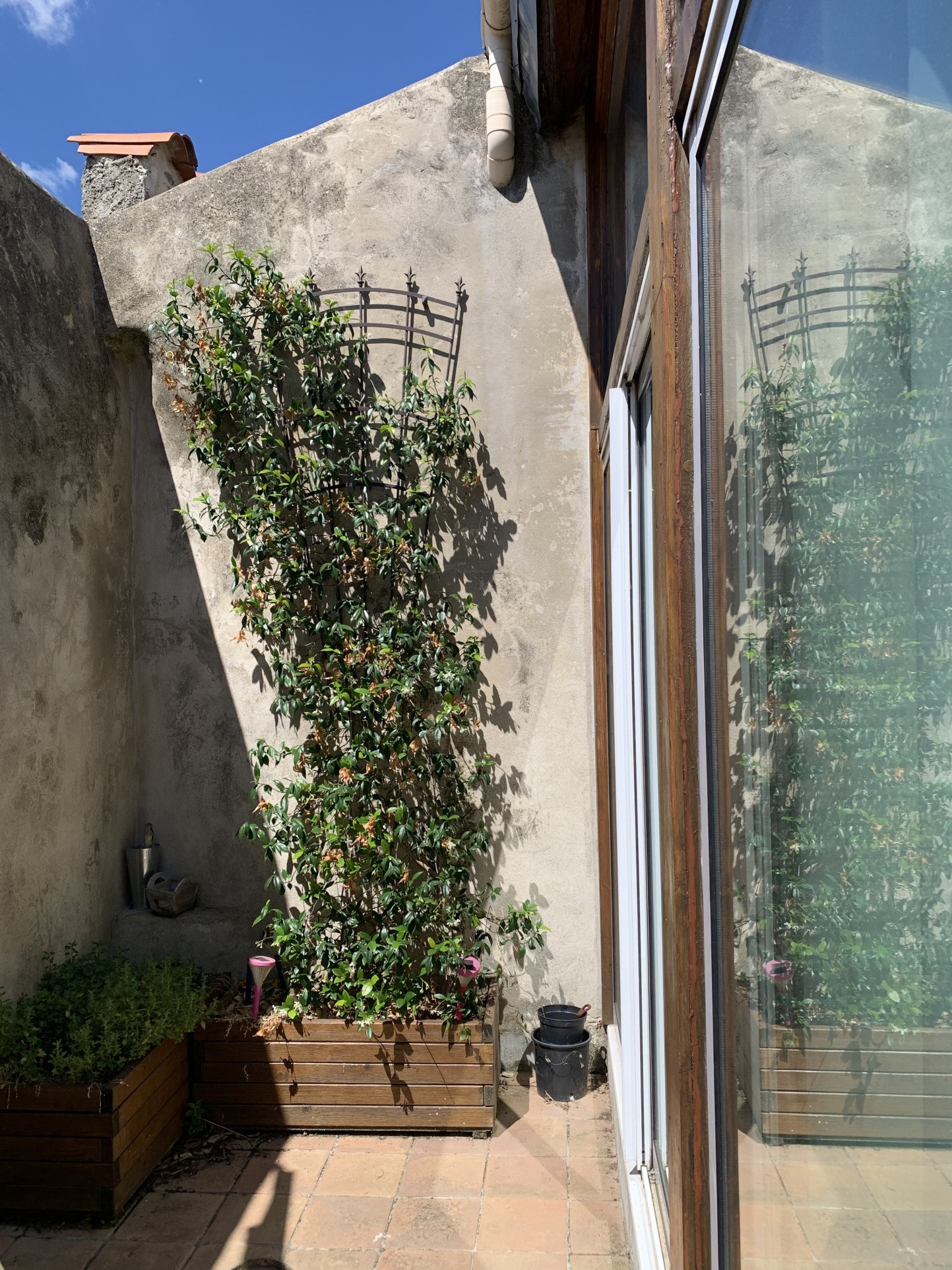 Au pied des remparts magnifique maison divisée en 3 logements avec garage — photo 7