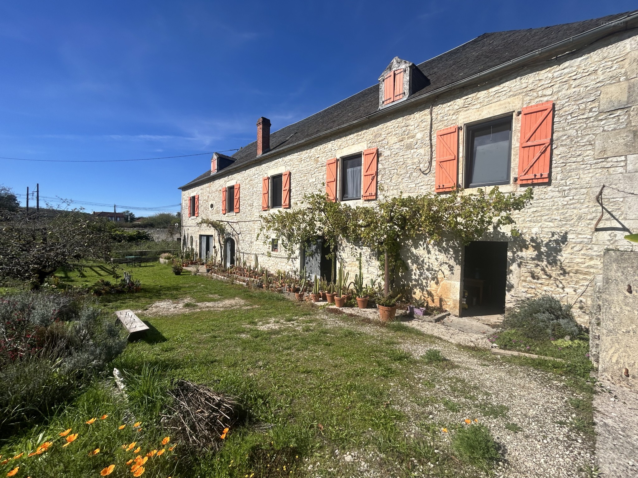 Maison à vendre à Cressensac, 20 m², 6 pièces – photo 1 sur 20