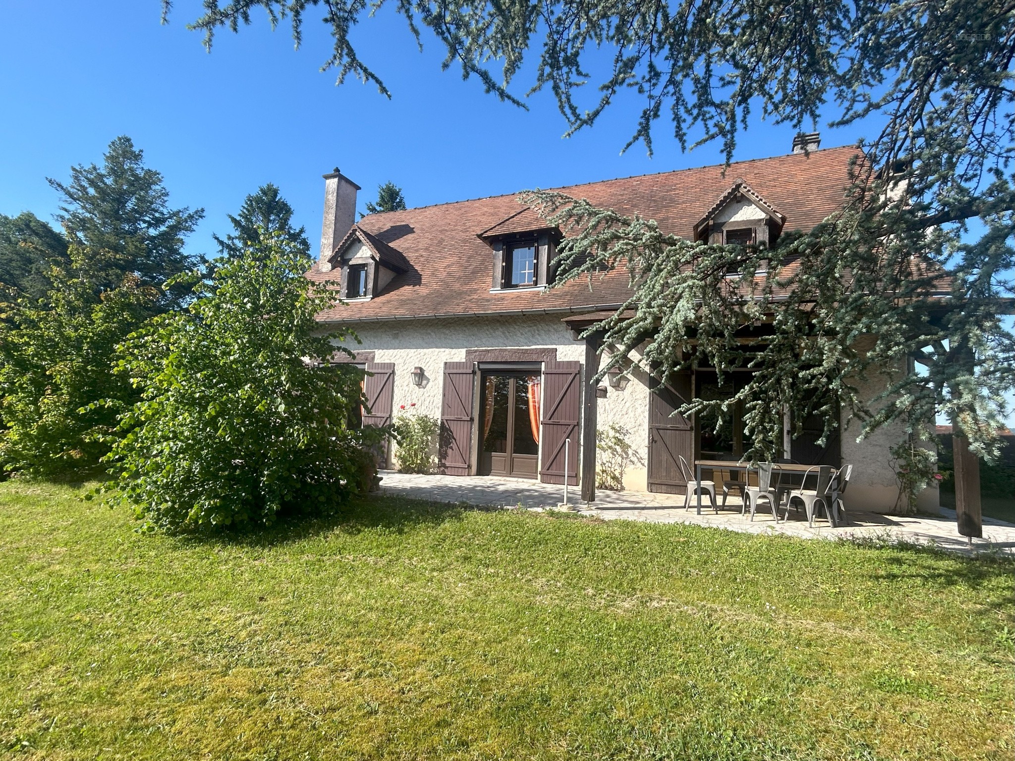 Maison à vendre à Brive la gaillarde, 22 m², 6 pièces – photo 1 sur 16