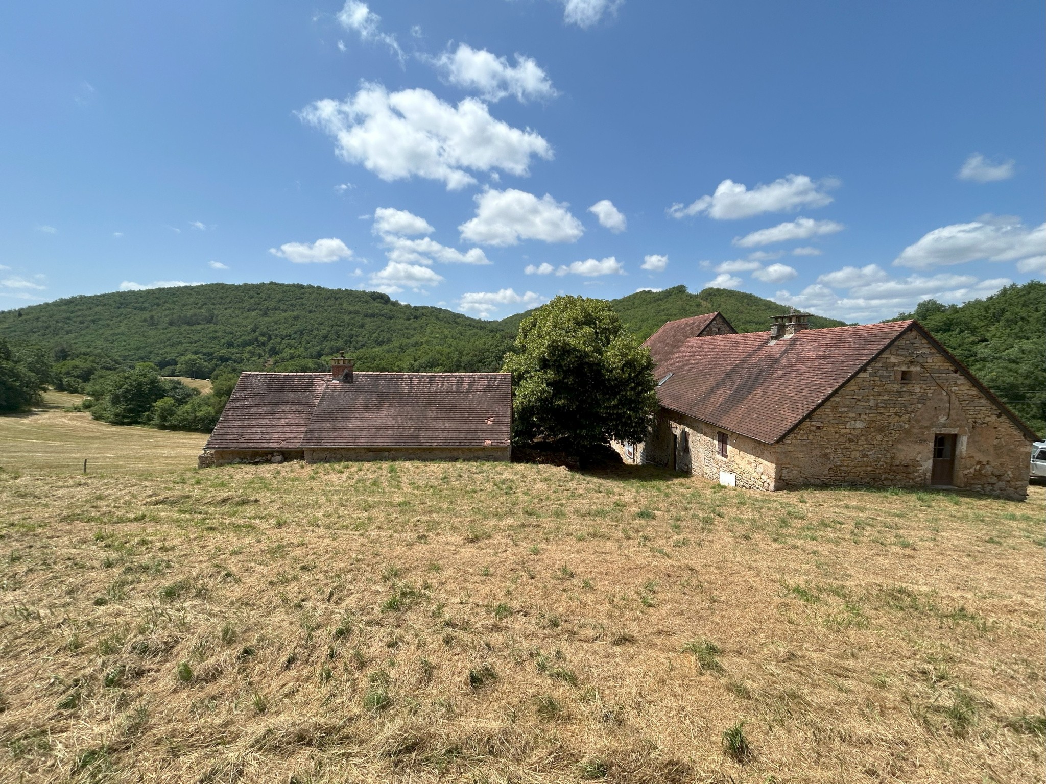 Maison à vendre à Souillac, 270 m², 1 pièce – photo 3 sur 10
