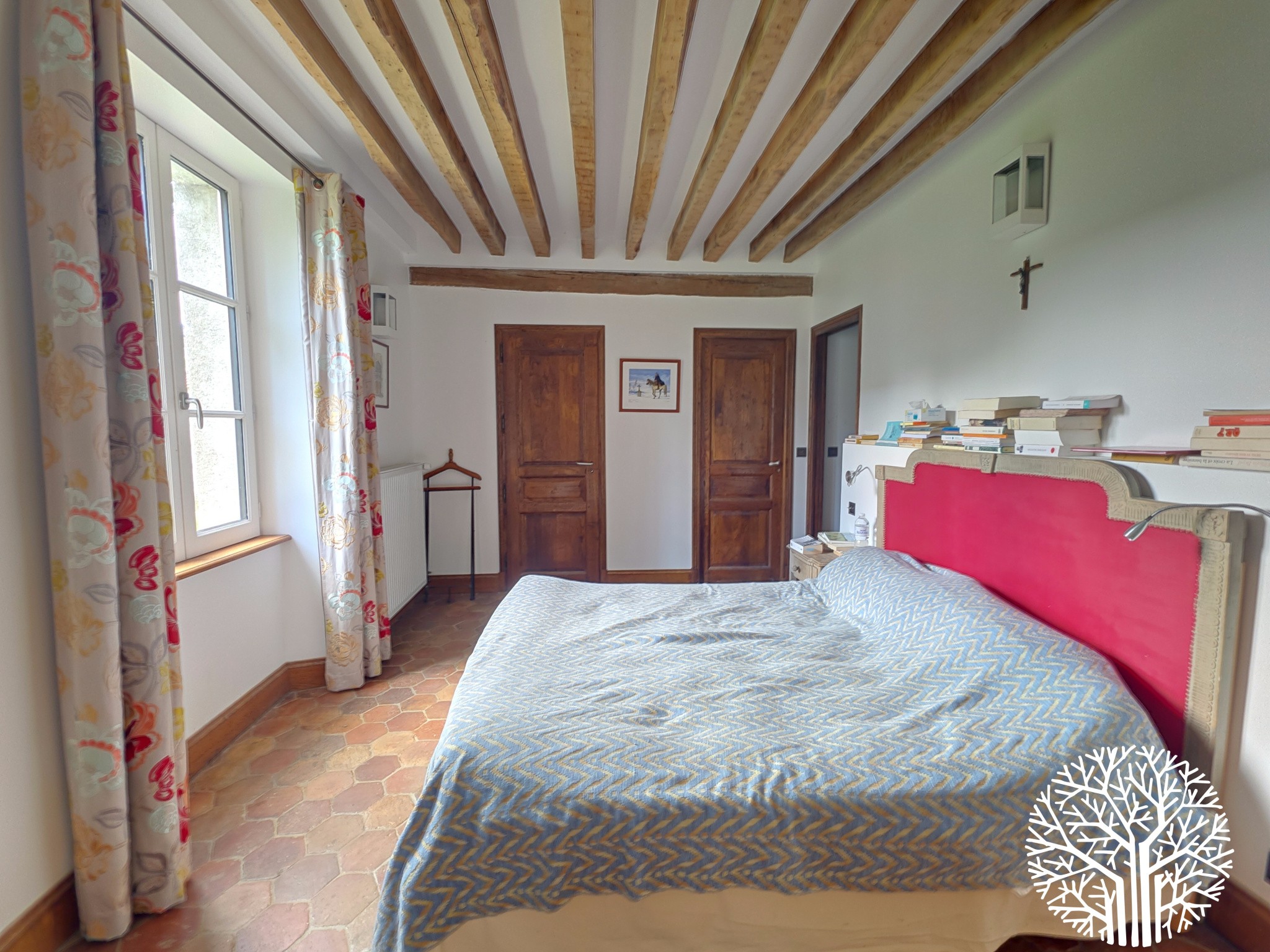 LUXUEUSE LONGÈRE DU XVIIIe SIÈCLE - 1 HECTARE AUX PORTES DE FONTAINEBLEAU — photo 9