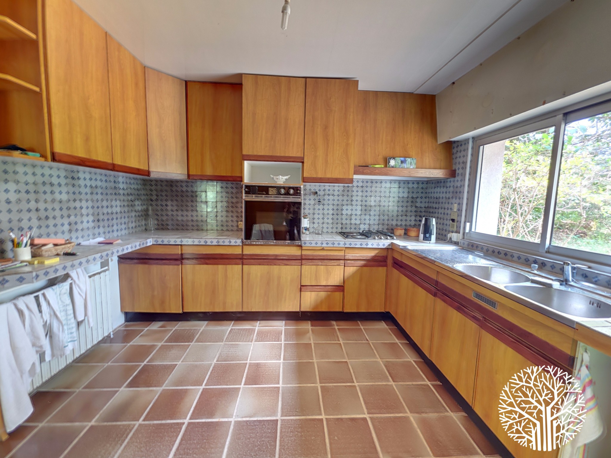 DEMEURE  D'EXCEPTION AVEC 6000 M2 DE TERRAIN — photo 7
