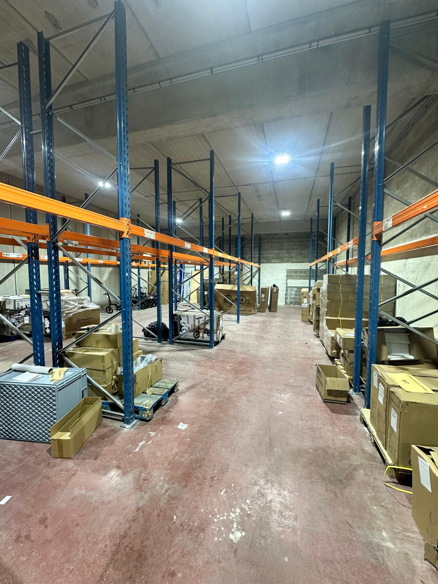 Entrepôt à louer à Champigny sur marne, 570 m² – photo 1 sur 2