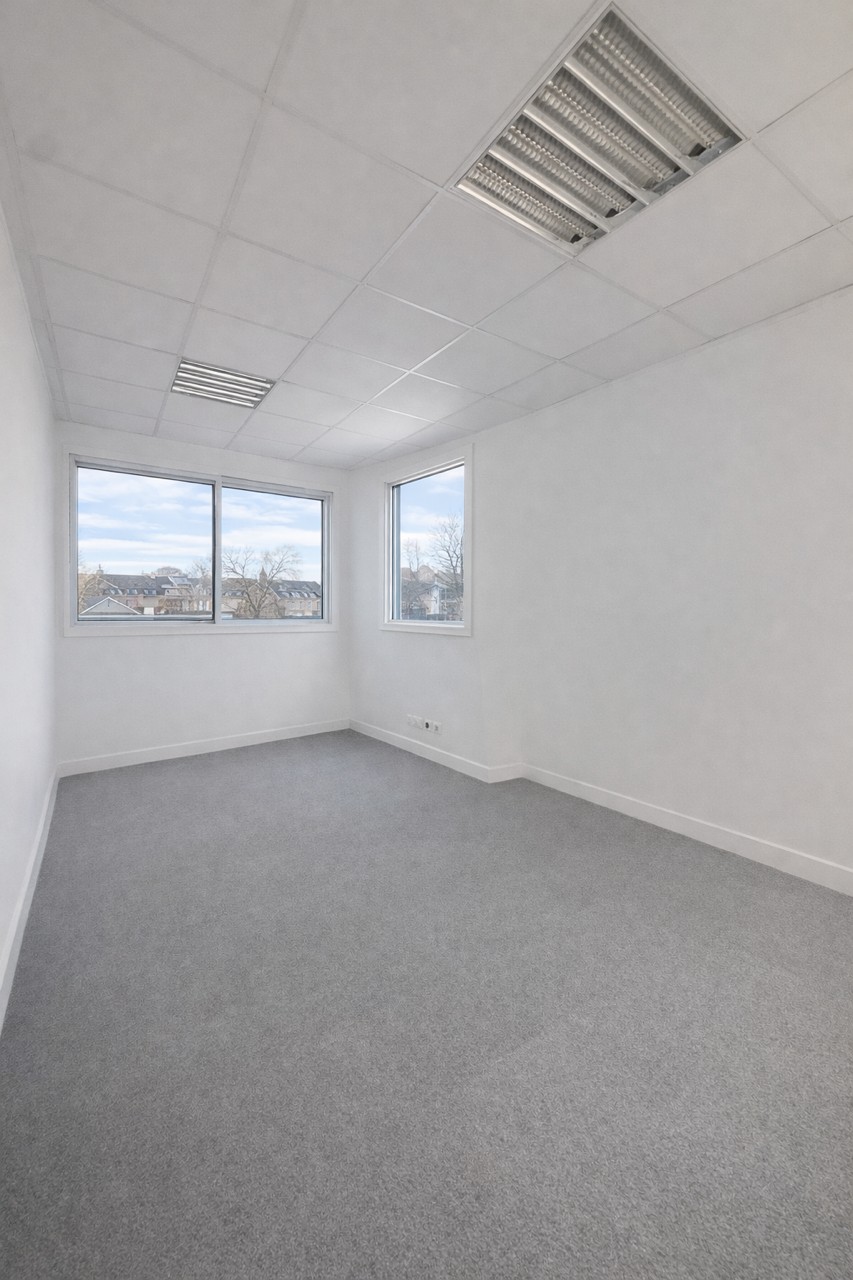 Bien immobilier à louer à Montreuil, 80 m² – photo 3 sur 5