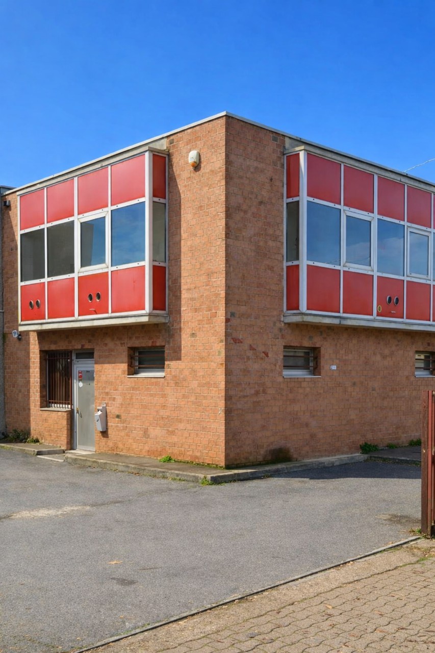 Bien immobilier à louer à Montreuil, 130 m² – photo 1 sur 11