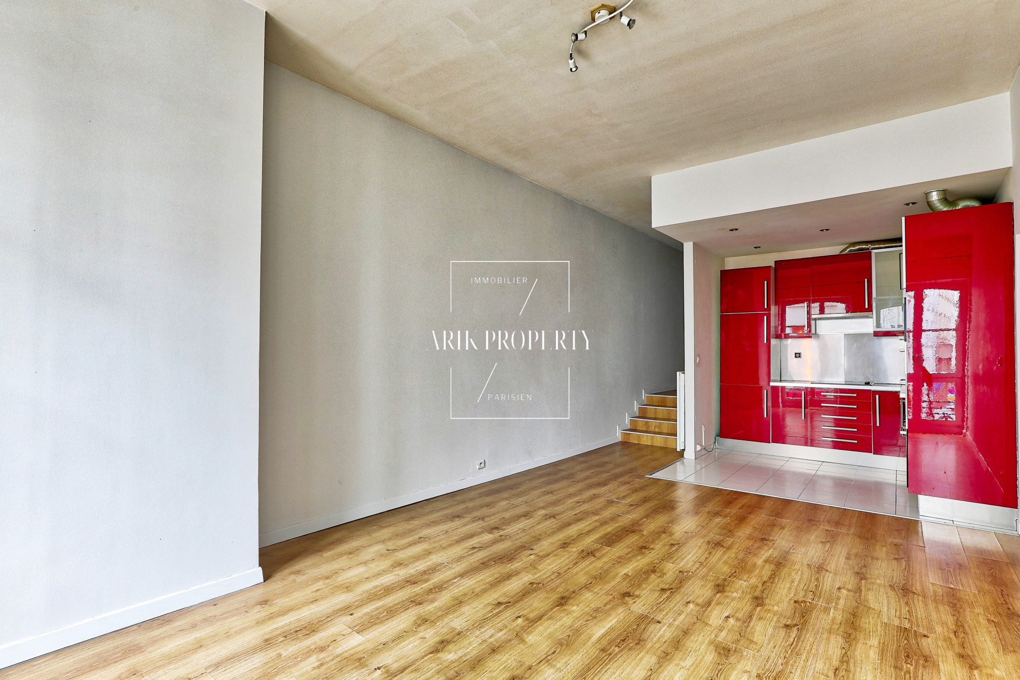APPARTEMENT 2 PIECES DE 53 M2 - RUE SAINT-DENIS — photo 5
