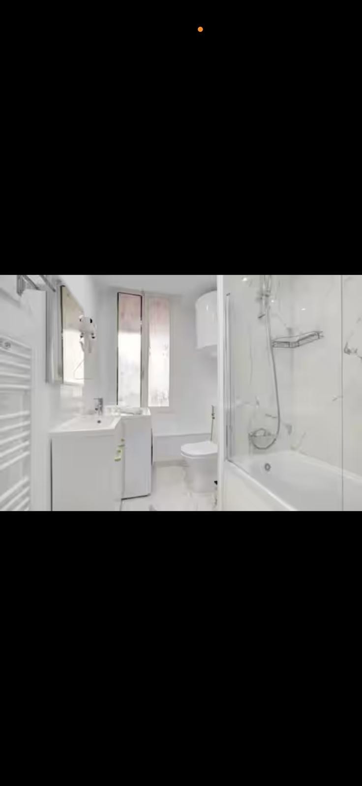 Appartement rénové avec commercialité Paris 10e — photo 13