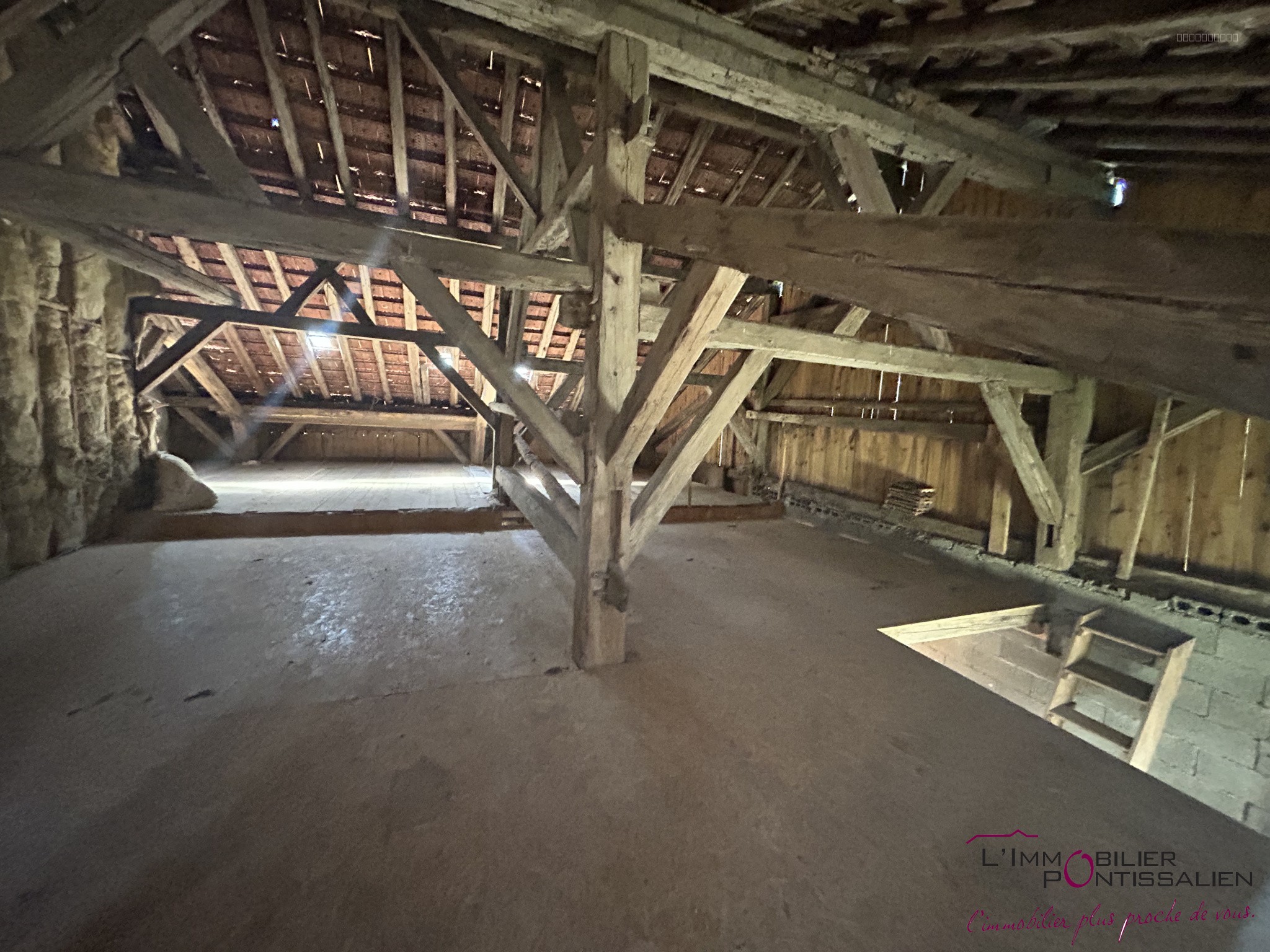 Maison à vendre à Malpas, 348 m², 6 pièces – photo 3 sur 3