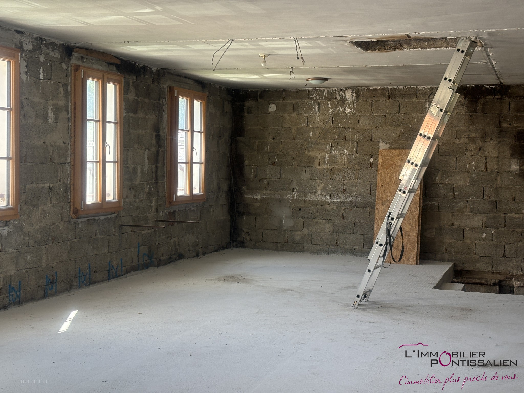 LABERGEMENT SAINTE MARIE : DUPLEX 115 M2. — photo 4