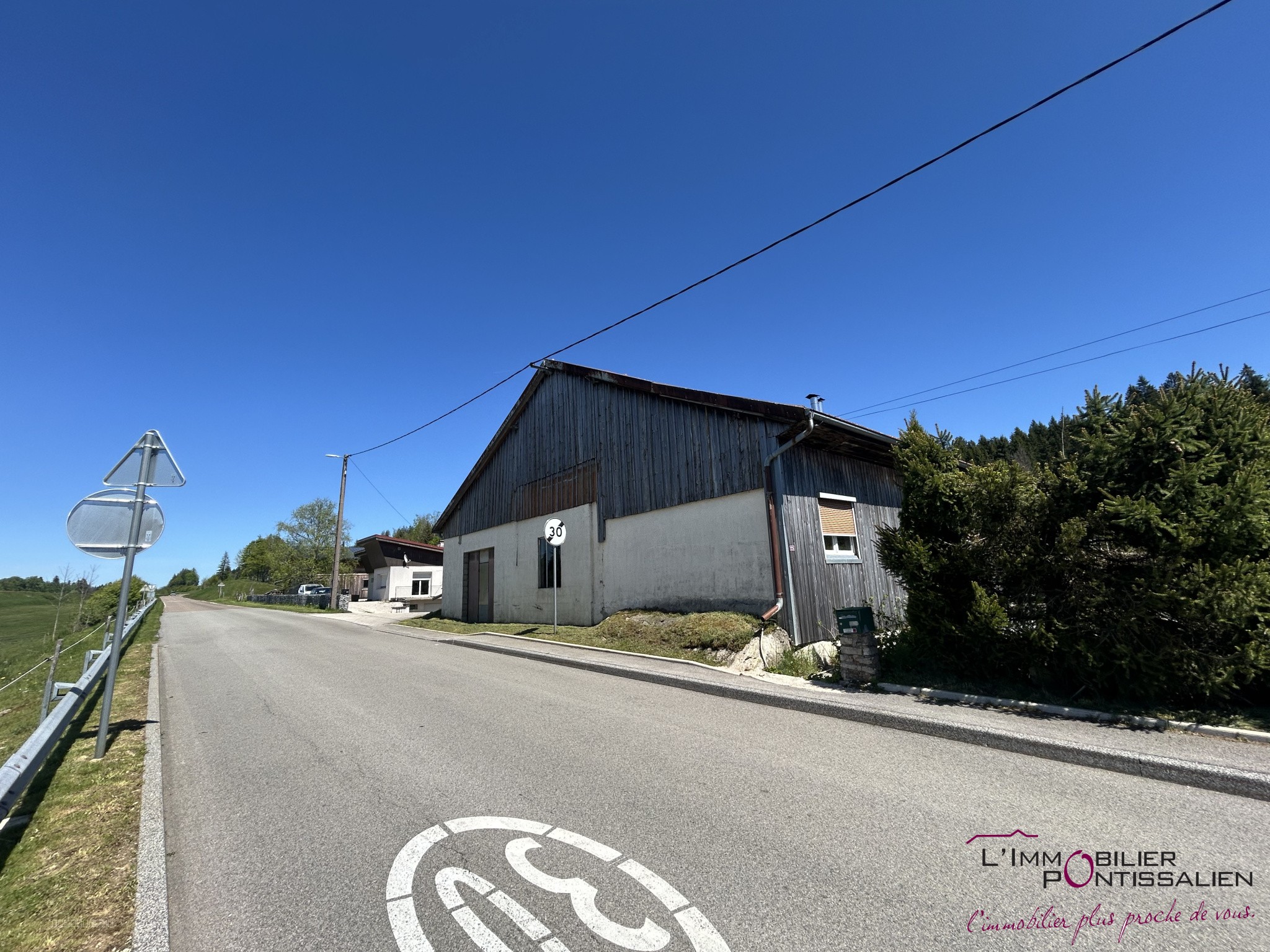 Maison à vendre à Malpas, 348 m², 6 pièces – photo 2 sur 3