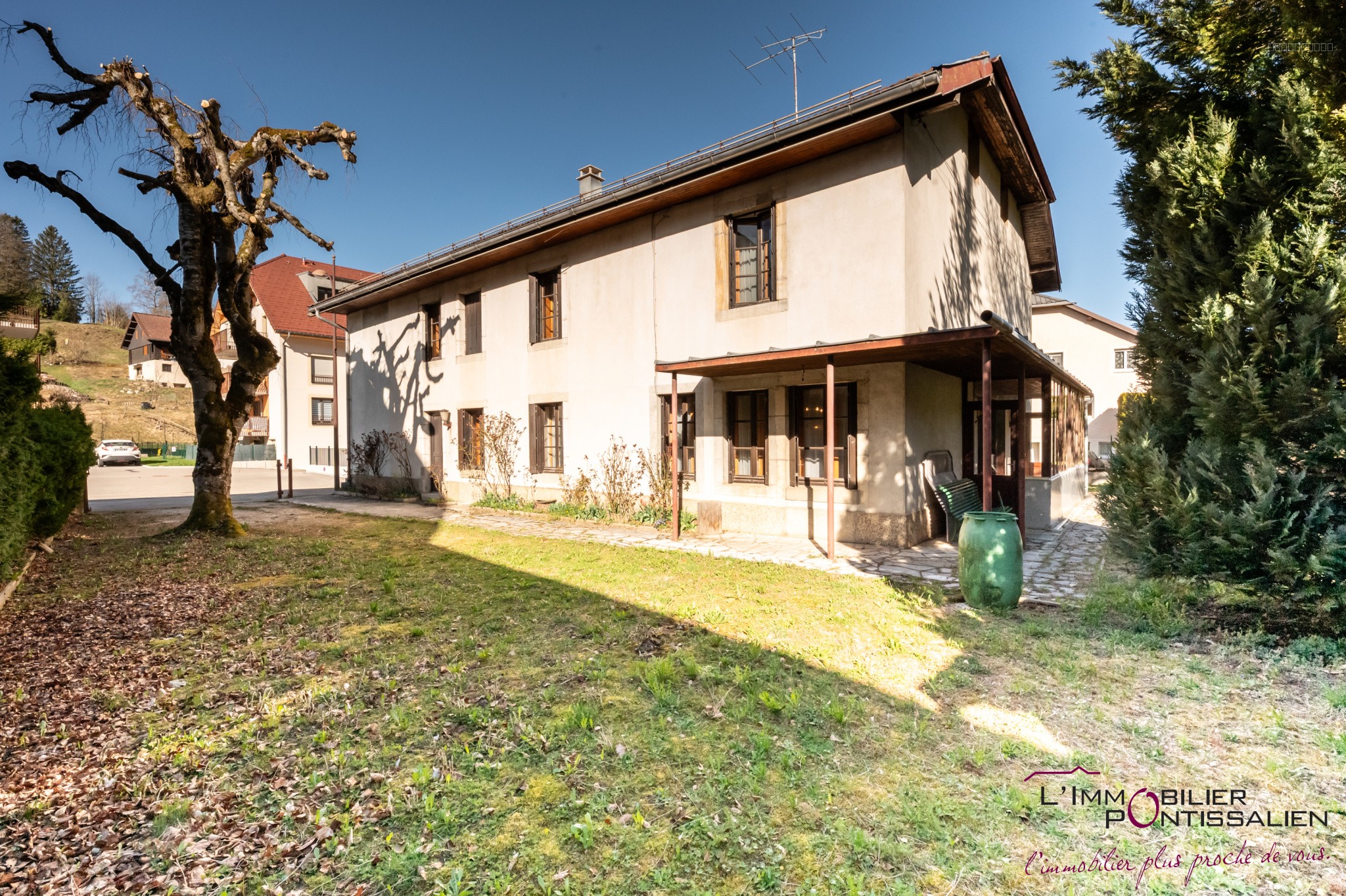 Maison à vendre à Les hopitaux neufs, 208 m², 6 pièces – photo 1 sur 15