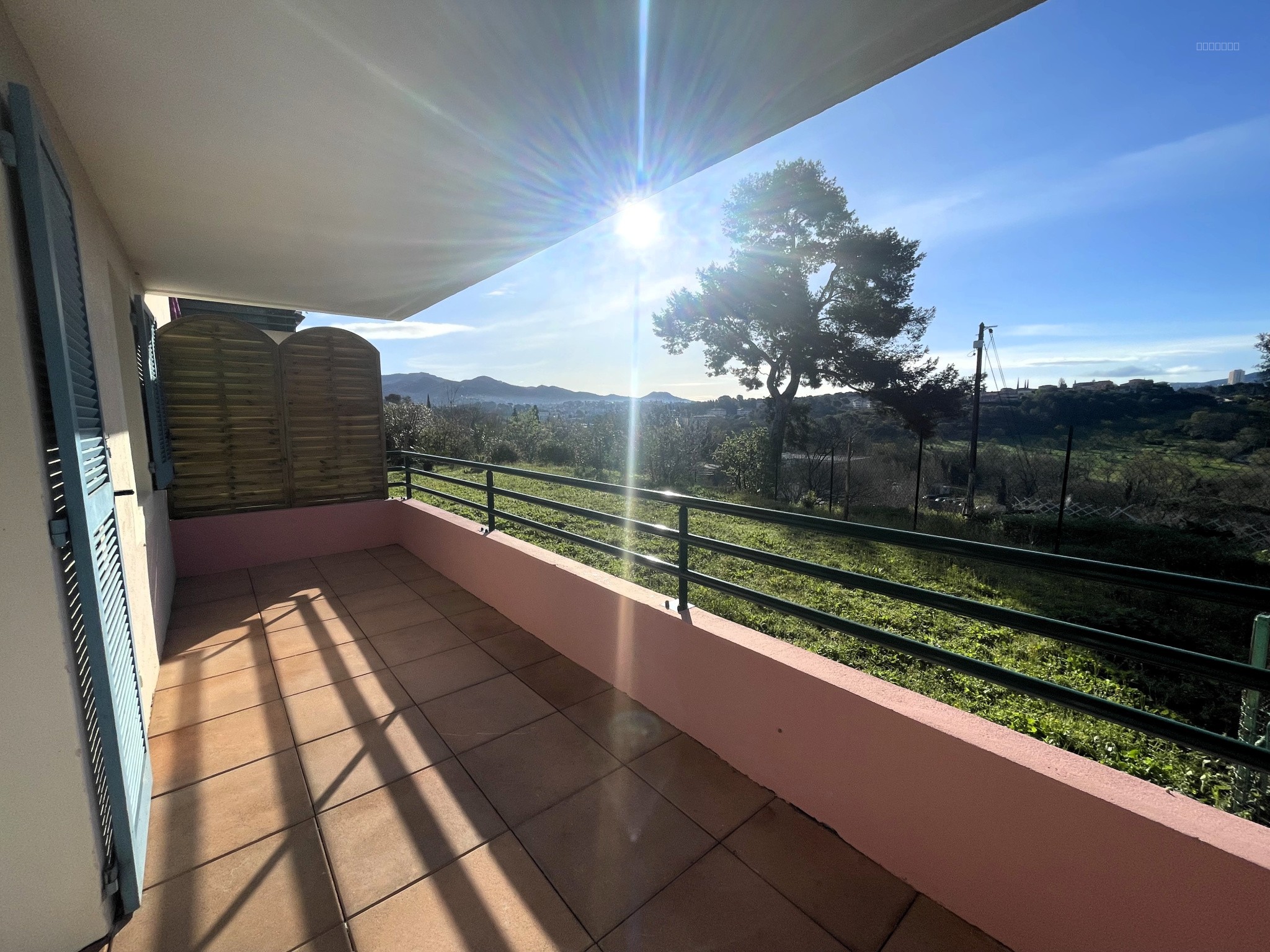Appartement à vendre à Marseille, 60 m², 3 pièces – photo 1 sur 16